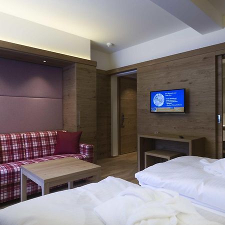 Hotel Garni Panorama Lech am Arlberg Room photo