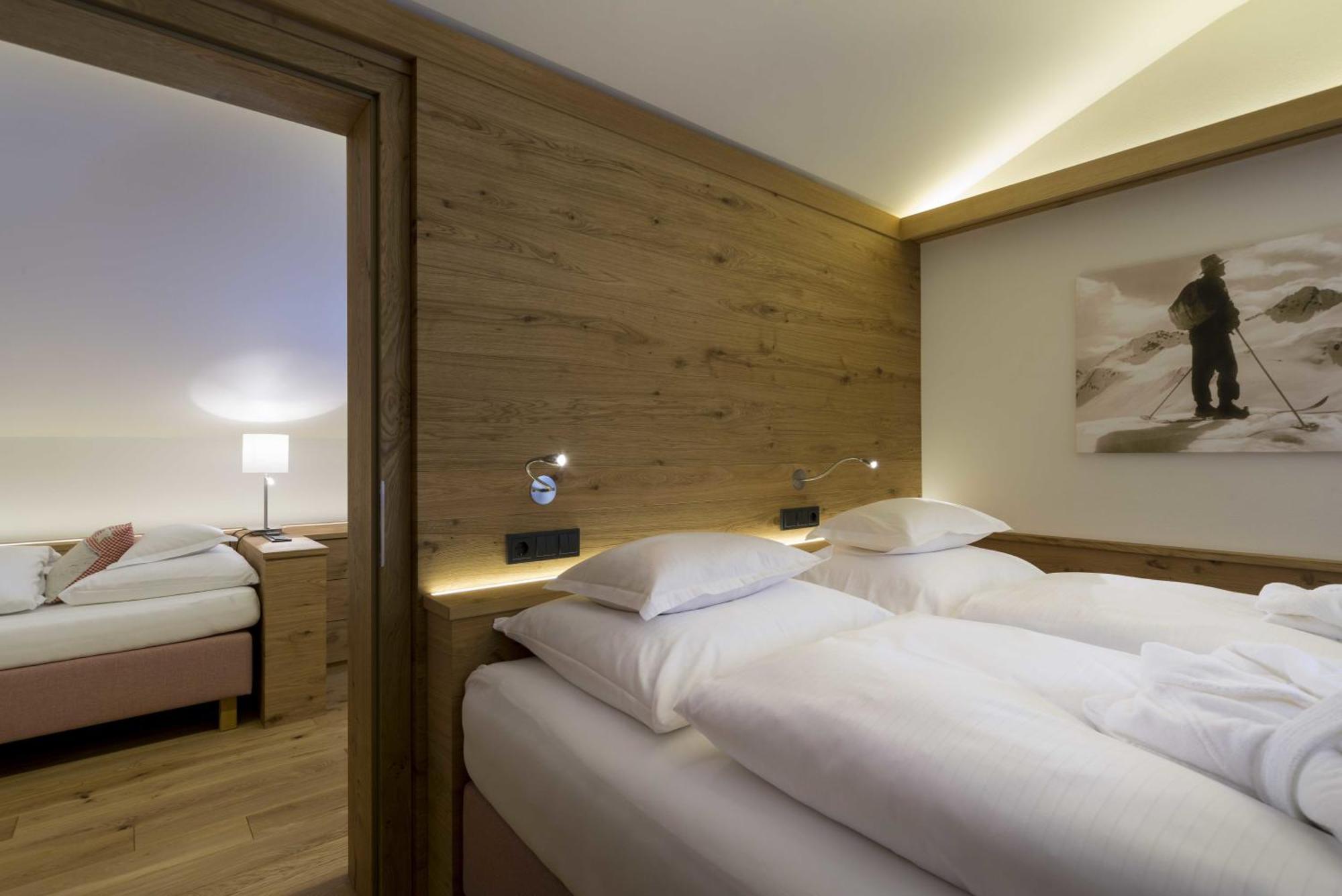 Hotel Garni Panorama Lech am Arlberg Room photo