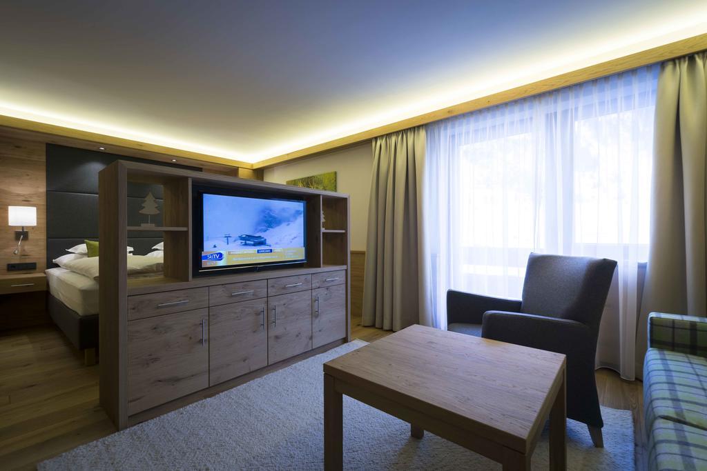 Hotel Garni Panorama Lech am Arlberg Exterior photo